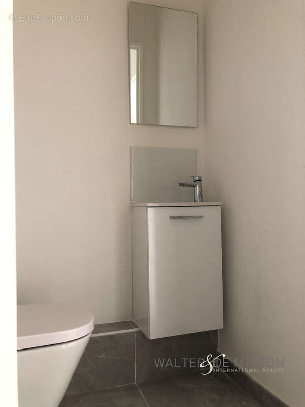 Appartement à LE PLESSIS-ROBINSON