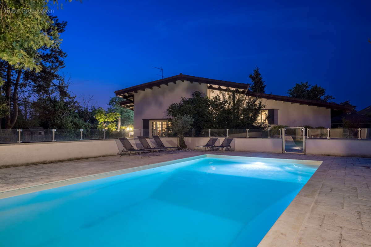 Maison à VILLETTE-D&#039;ANTHON