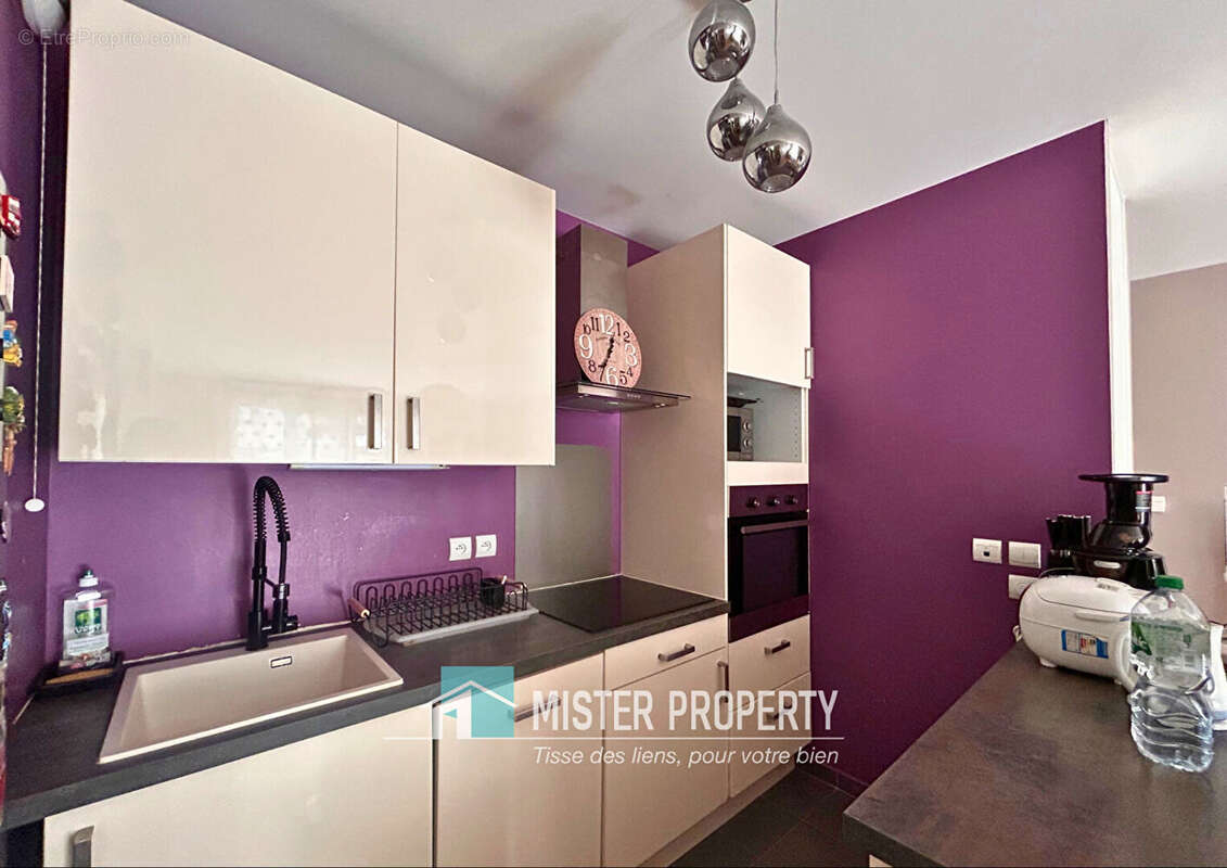 Appartement à SARTROUVILLE