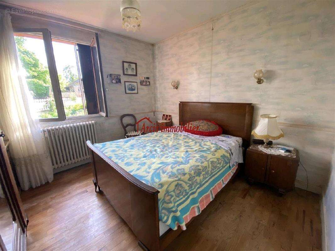 Maison à MAILLY-LE-CAMP