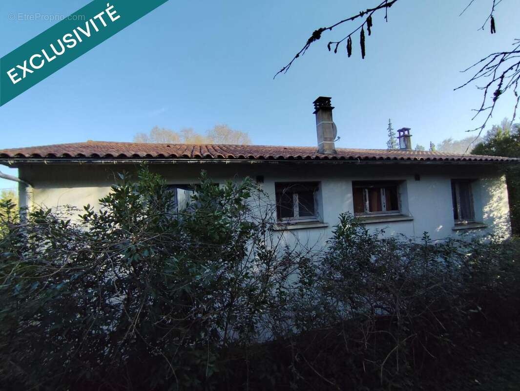 Photo 2 - Maison à RUFFEC