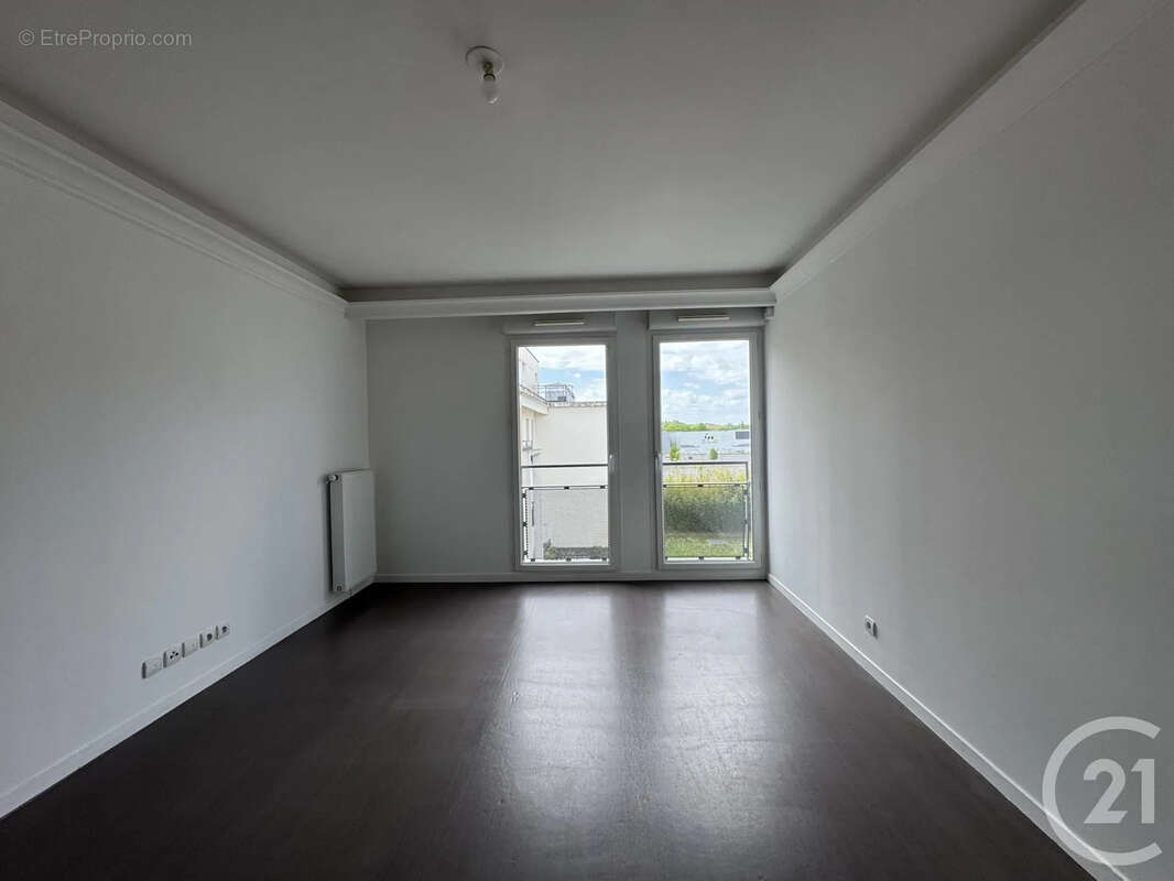 Appartement à DAMMARIE-LES-LYS