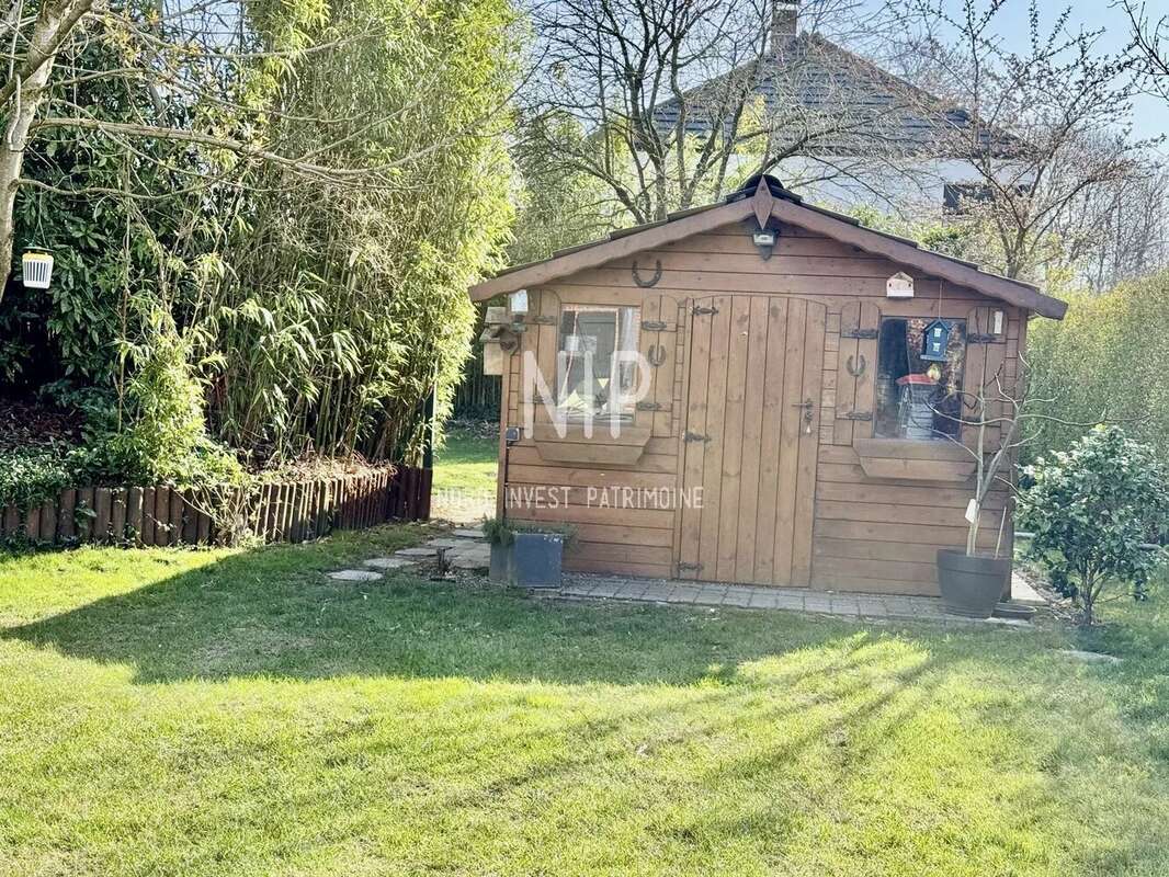 Maison à BOURGHELLES