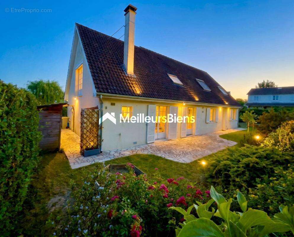 Maison Familiale à Saint Nom la Bretèche - photo 4