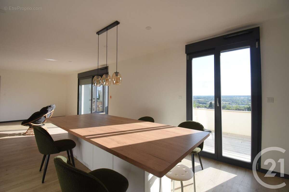 Maison 131 m² à Abrest  - photo 6