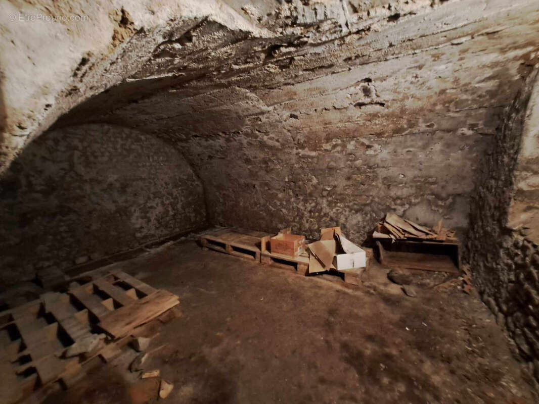 Maison à SAINT-GERVAIS-D&#039;AUVERGNE