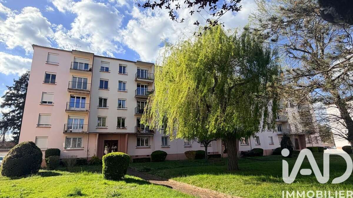 Photo 3 - Appartement à CHARNAY-LES-MACON