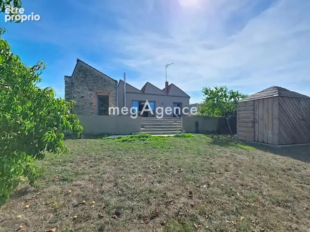 Maison de plain-pied – 148 m² – Grands volumes et vue sur le château - photo 12