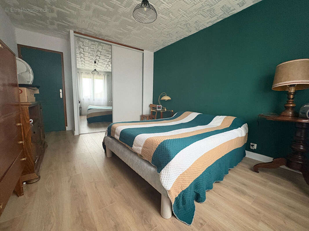 Maison à SAINT-PRIEST-SOUS-AIXE