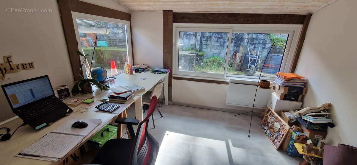 Maison à SAINT-CAPRAIS-DE-BORDEAUX