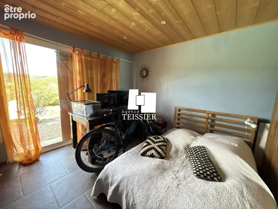 Maison familiale avec piscine à Chambonas - 182 m² - photo 23
