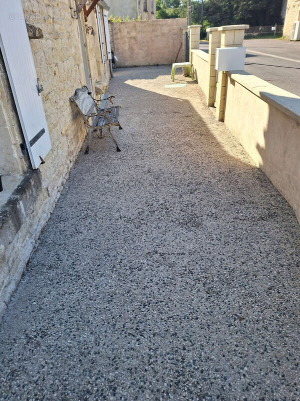 Maison à SAINT-HILAIRE-LA-PALUD