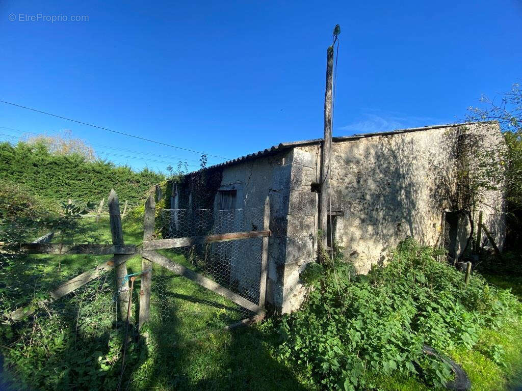 Maison à REIGNAC