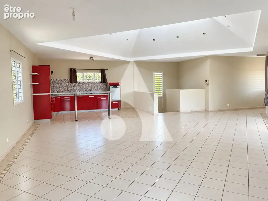 Grande maison familiale  plus de 200 m² beaux volumes - photo 3