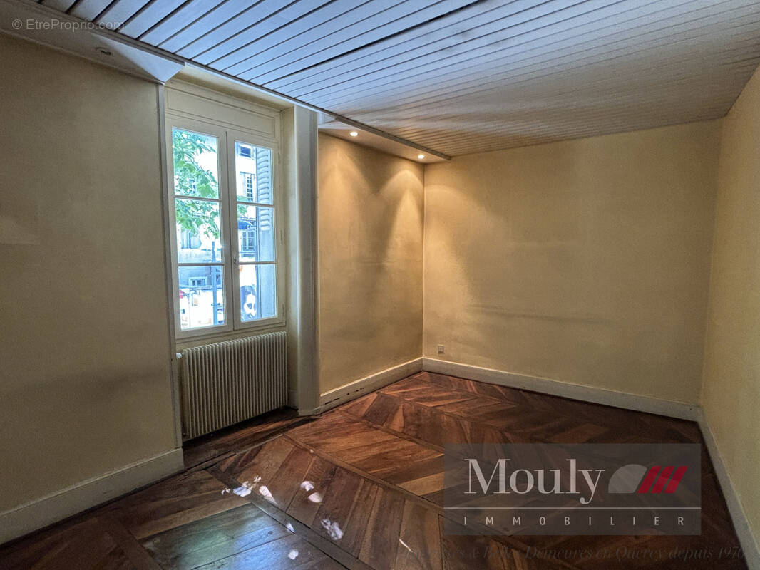 Appartement à CAHORS
