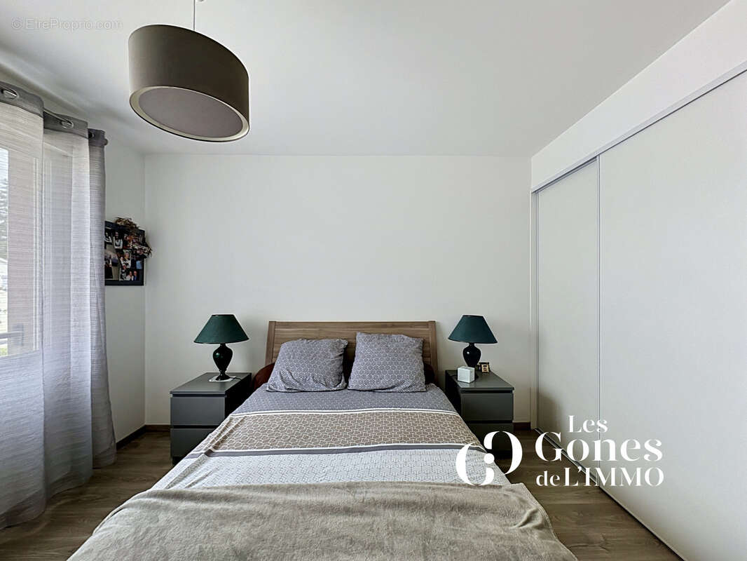Appartement à CRAPONNE