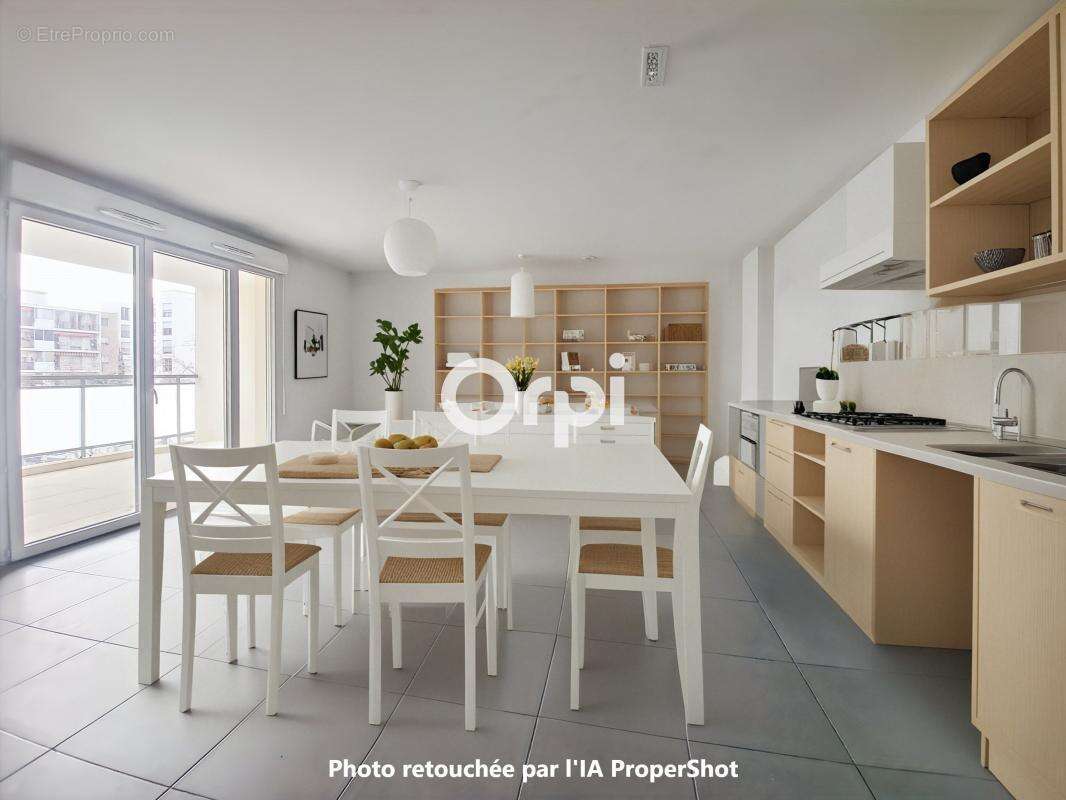 Appartement à MARSEILLE-5E