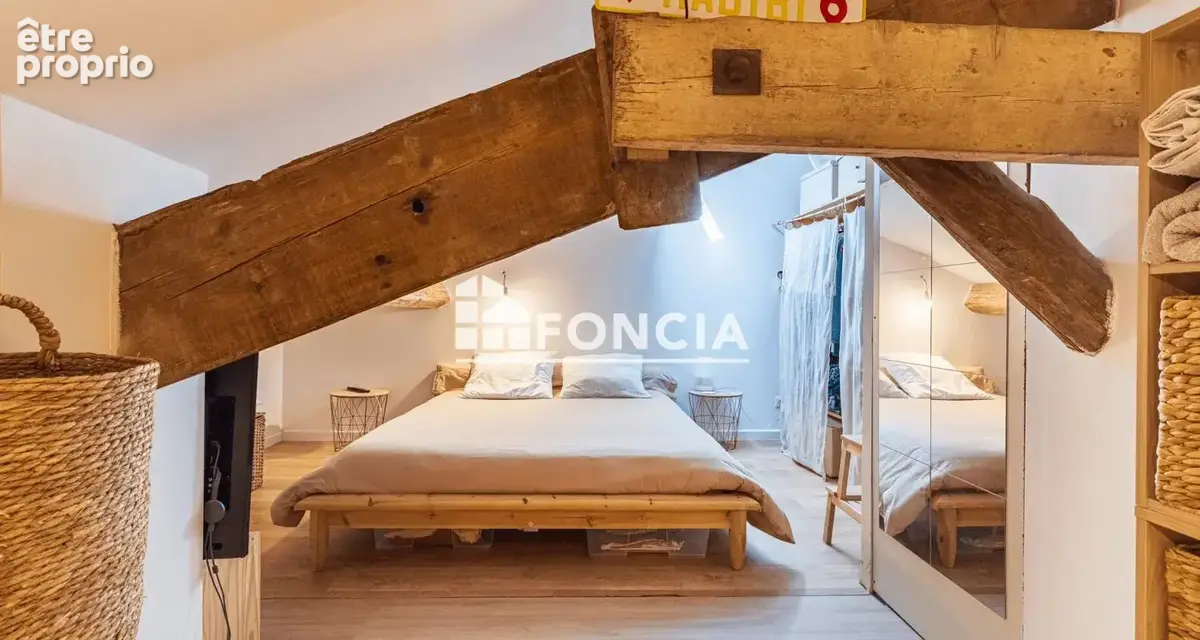 Le Pradet T2 duplex entièrement rénové, 68 m² habitables plein sud - photo 6