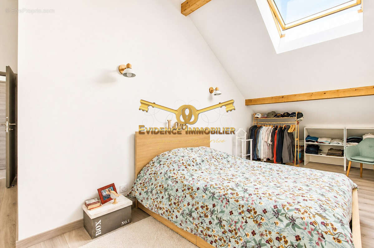 Appartement à GILLY-SUR-ISERE