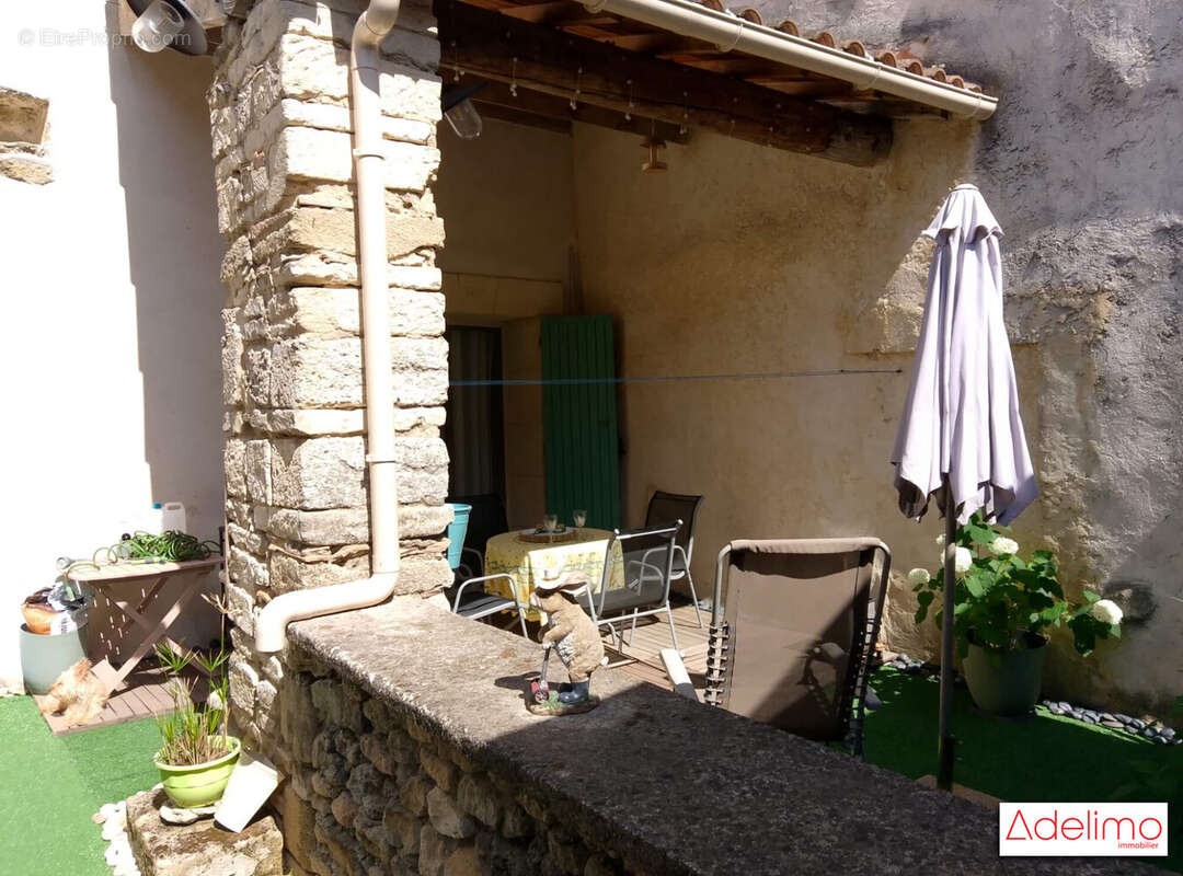 Maison 83 m² à Beaucaire  - photo 7