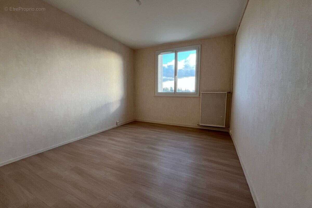 Appartement à LIGUEIL