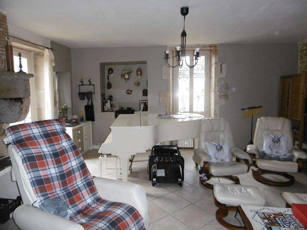 Maison à LANGON