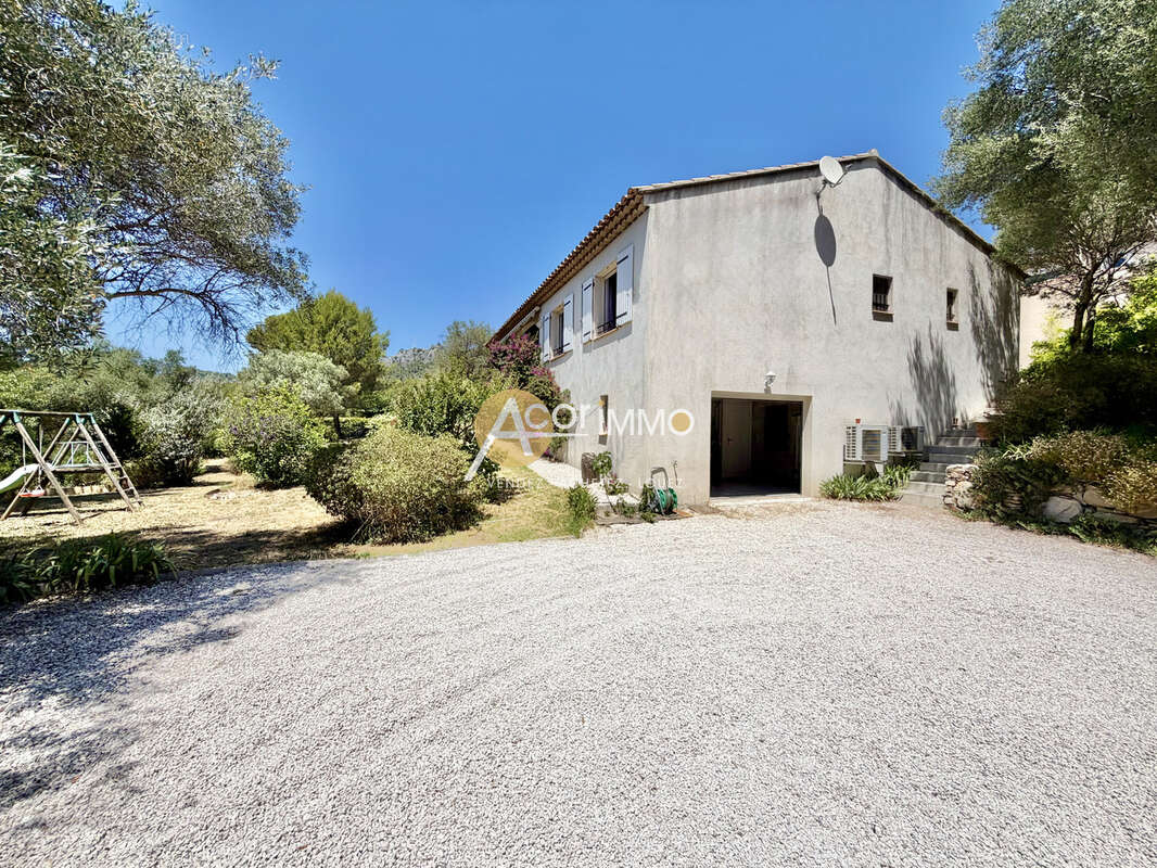 Maison à LA VALETTE-DU-VAR