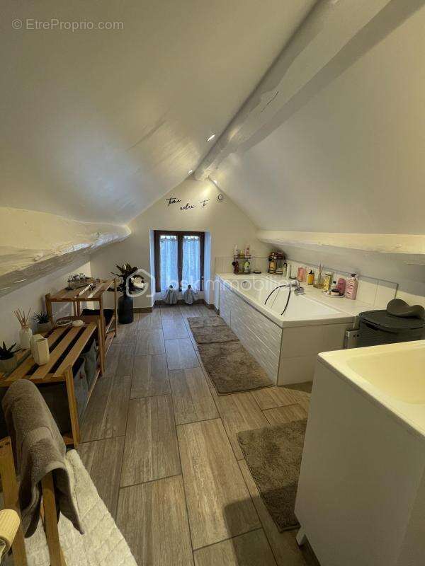 Maison à SAINT-GERMAIN-LAVAL