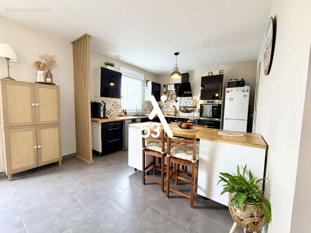 Maison 85 m² à Campagne-Les-Wardrecques  - photo 6