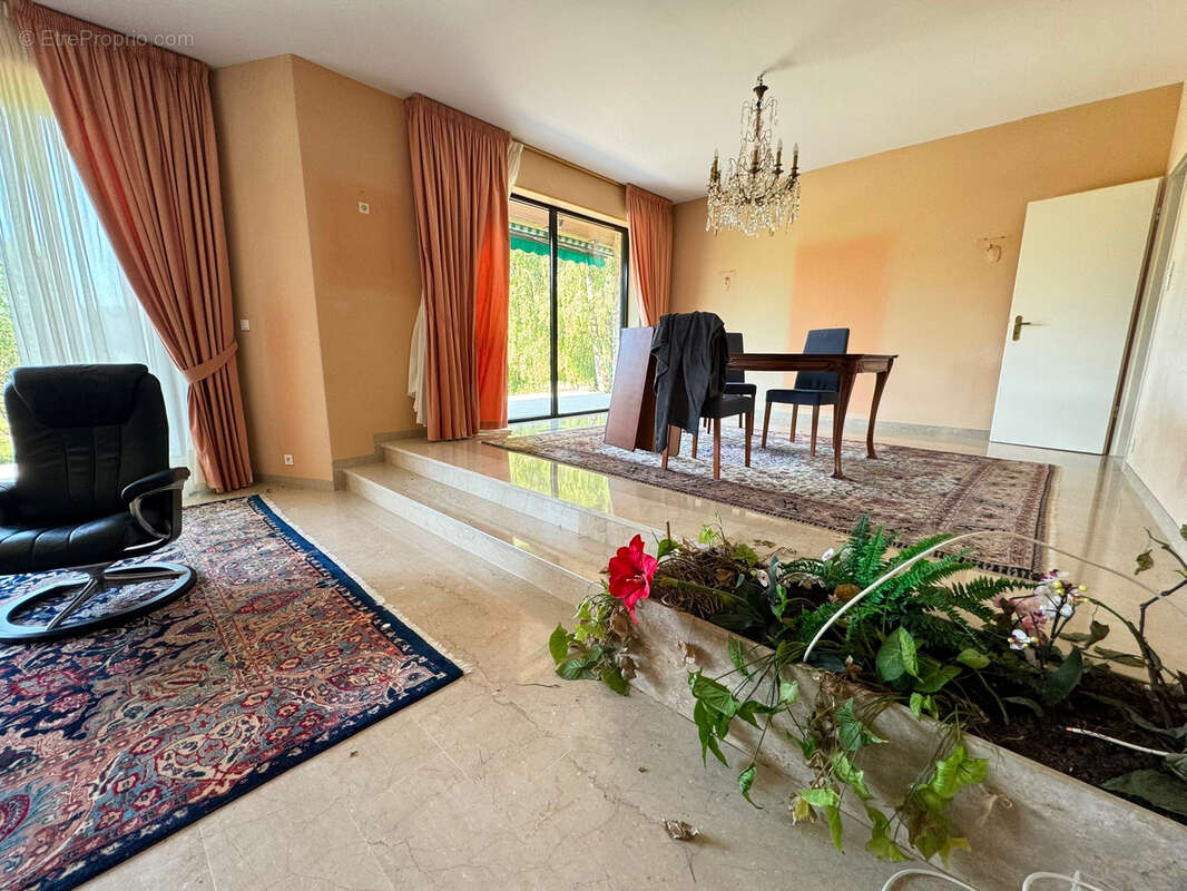 Propriété avec étangs, maison de plain pied au cœur de 3 hectares - photo 8