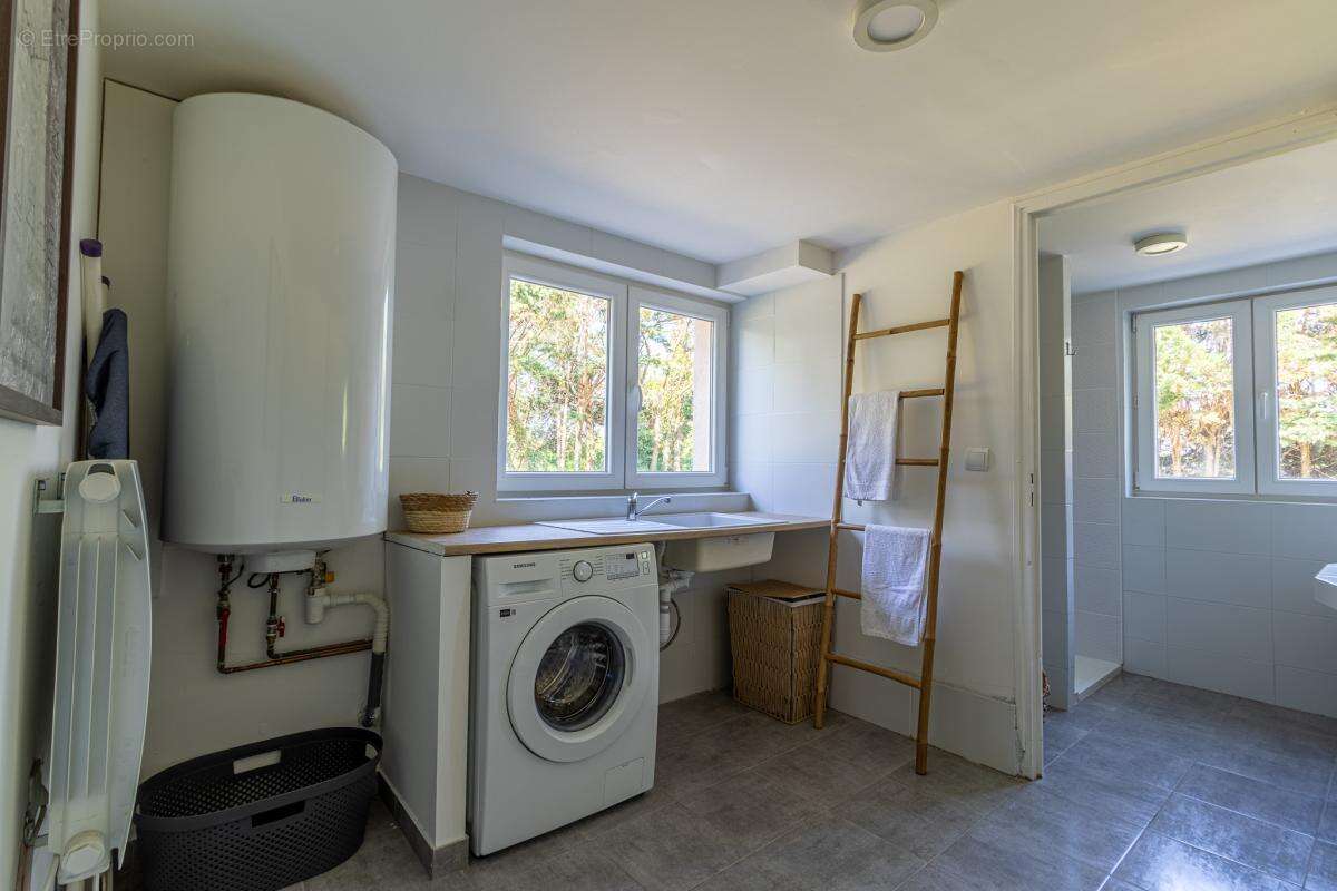 Appartement à SAINT-ETIENNE-DE-TULMONT