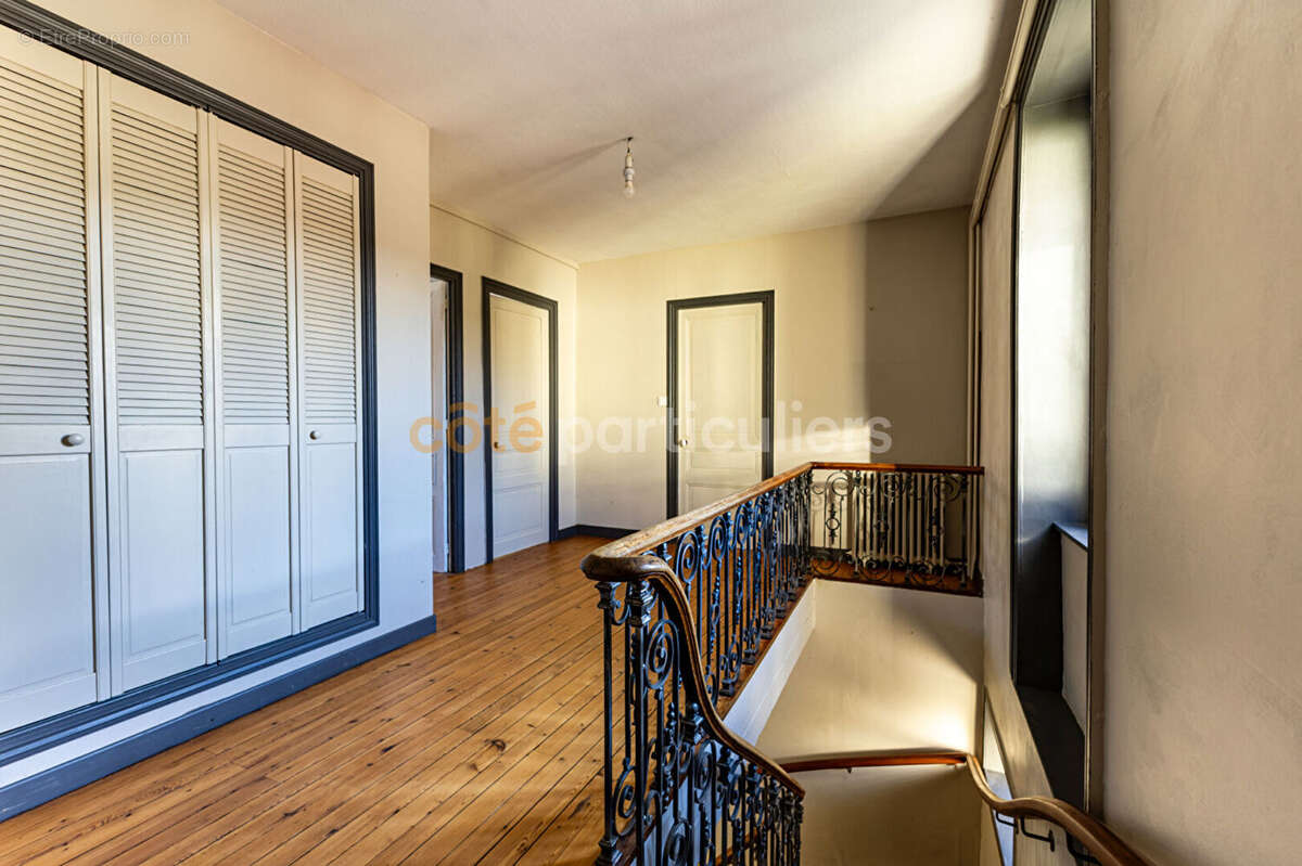 Maison à VIEILLEVIGNE