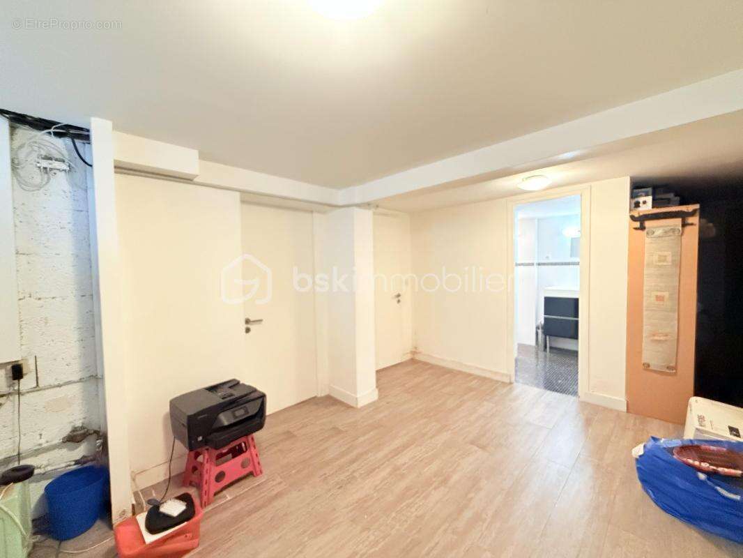 Maison à LE PERREUX-SUR-MARNE