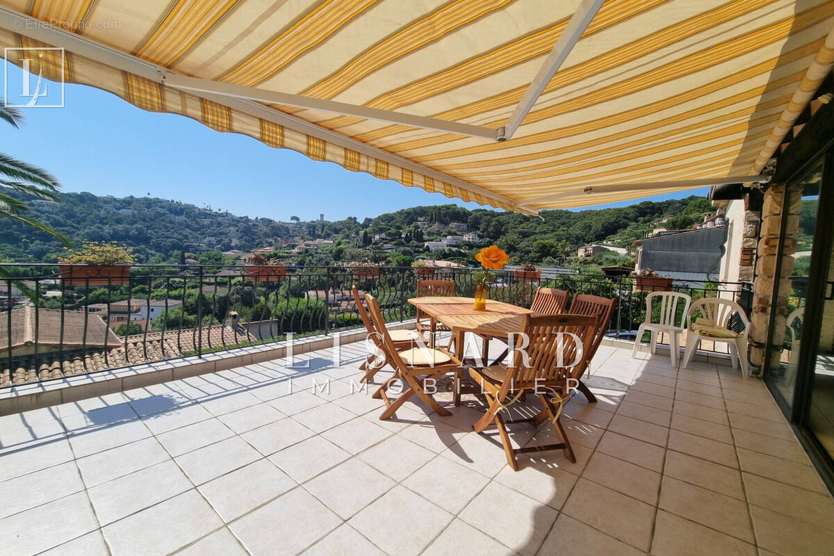 Maison 234 m² à Vallauris  - photo 2
