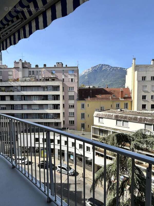 Appartement à GRENOBLE