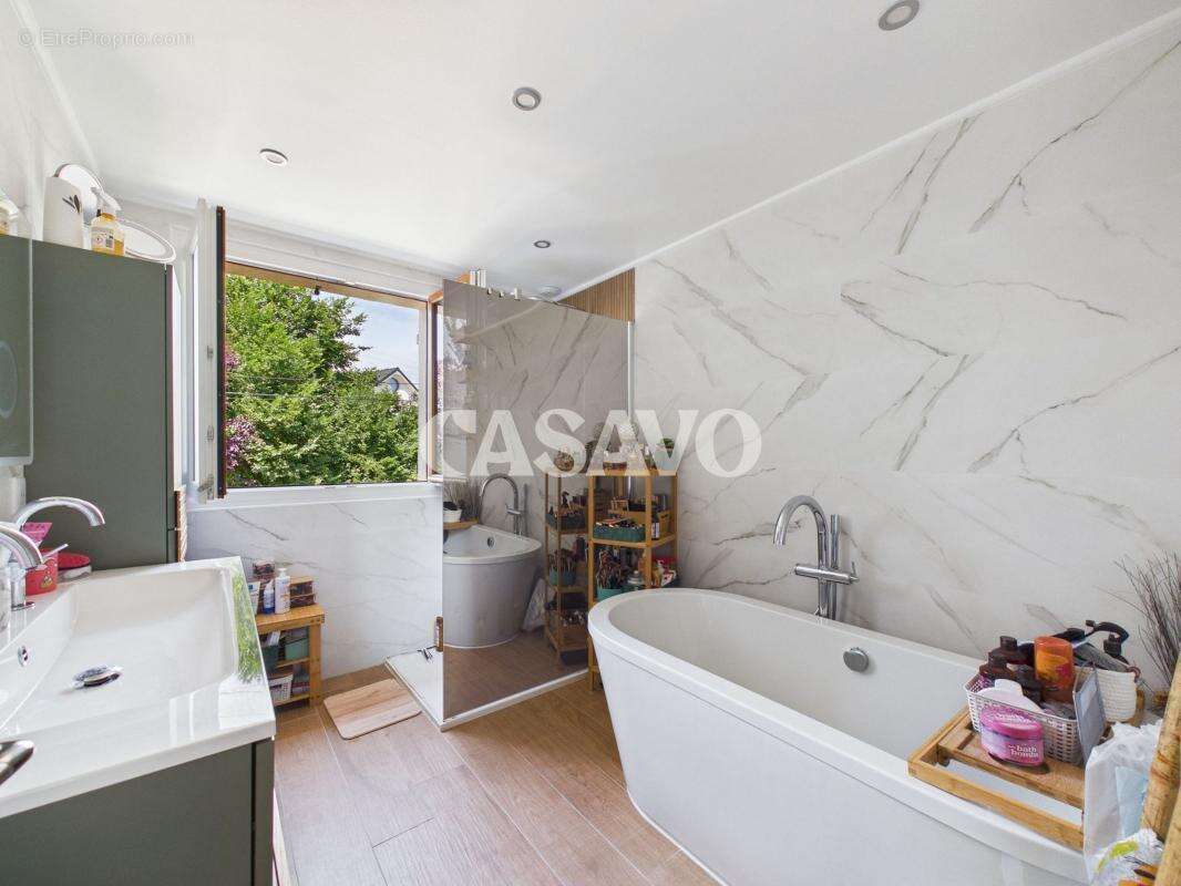 Vente Maison 7 pièces de 130m² - 94490 Ormesson-sur-Marne - photo 5