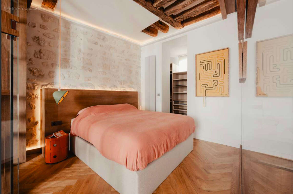 Appartement à PARIS-5E