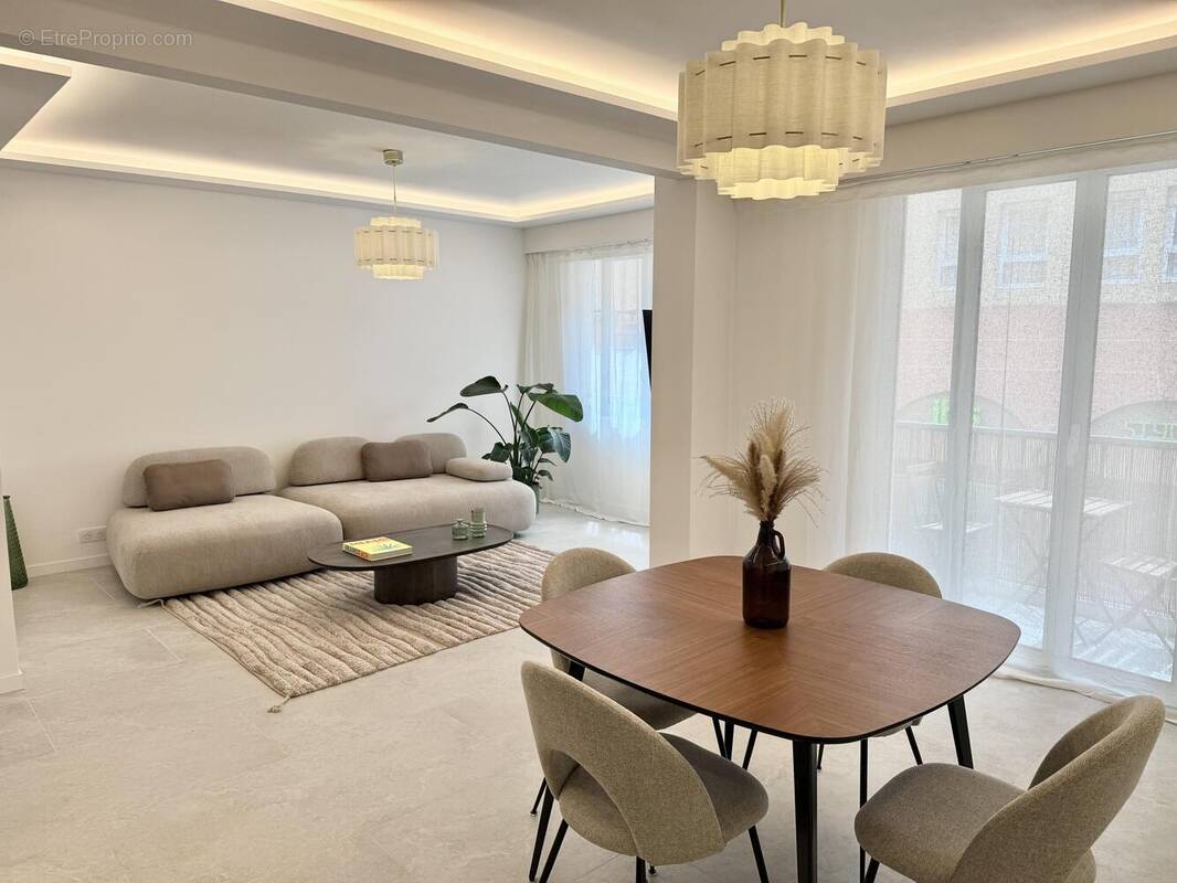 Photo 1 - Appartement à NICE