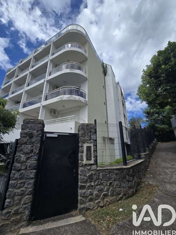 Photo 8 - Appartement à SAINT-DENIS