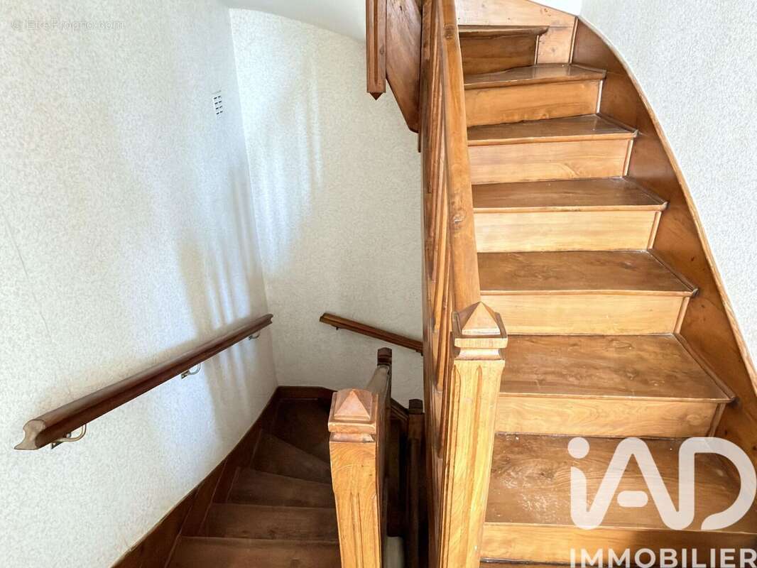 Maison 169 m² à Roncey  - photo 8