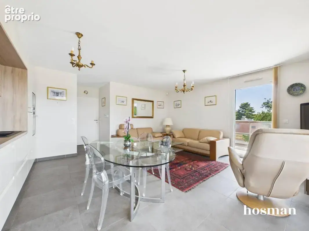 Appartement 4 pièces de 81m2 avec terrasse, clim et garage à Saint-Cyr-Au-Mont-D'Or - photo 5