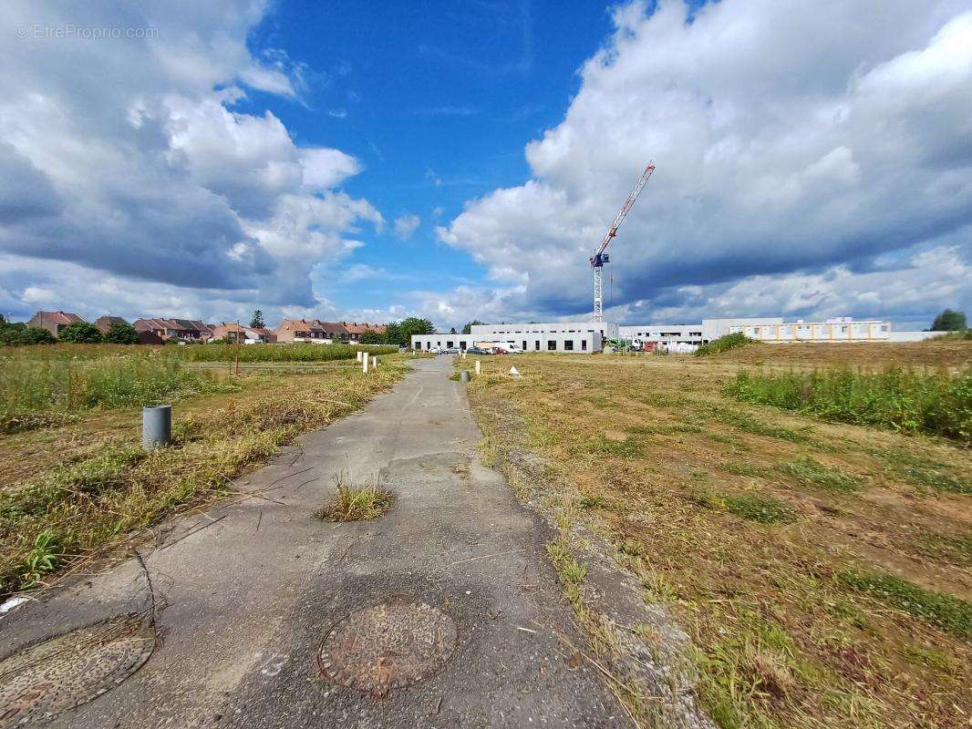 Terrain à AUBERCHICOURT