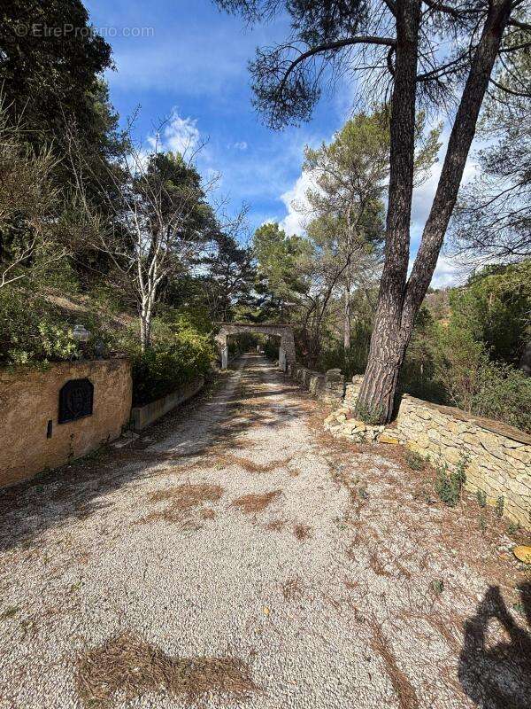 Maison à ESPARRON-DE-VERDON