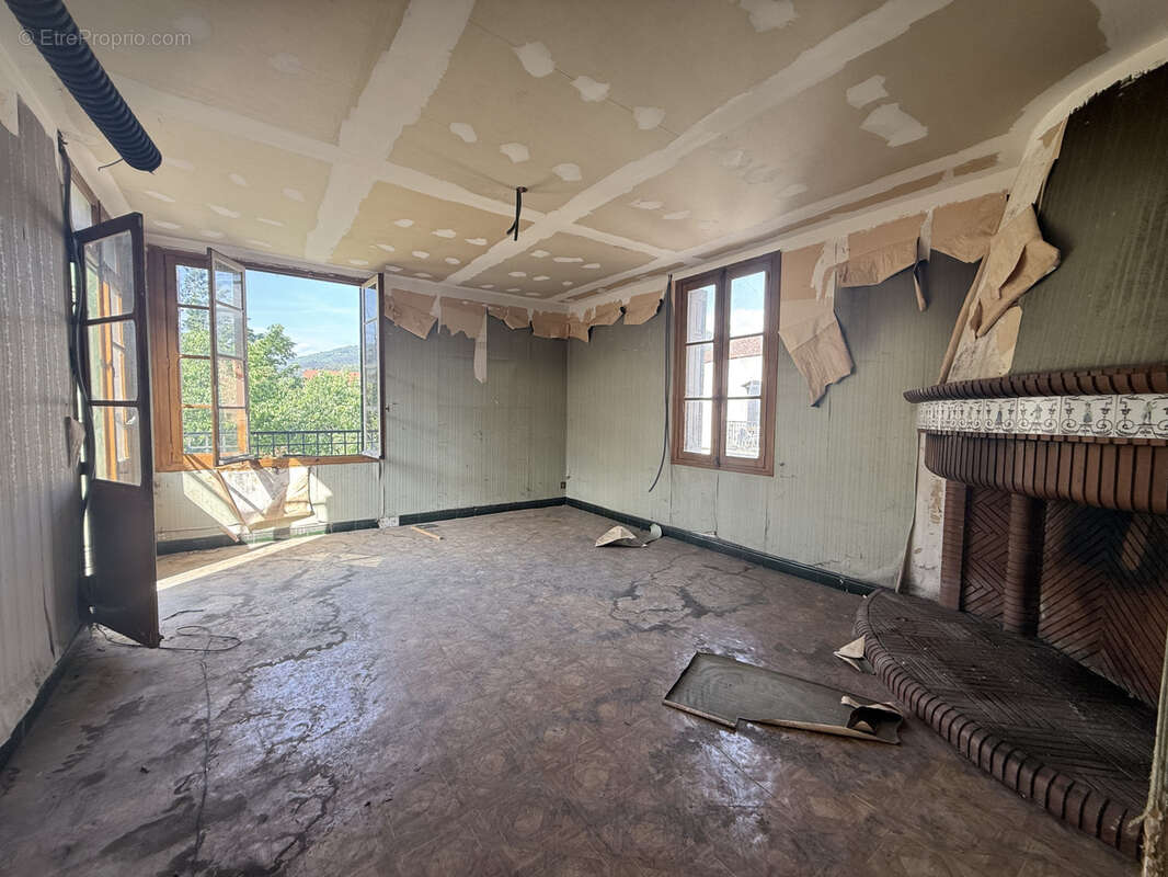 Appartement à ARLES-SUR-TECH