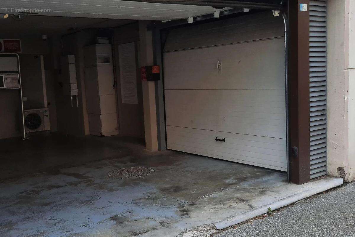 Parking 171 avenue de la Californie  06200 Nice - photo 2
