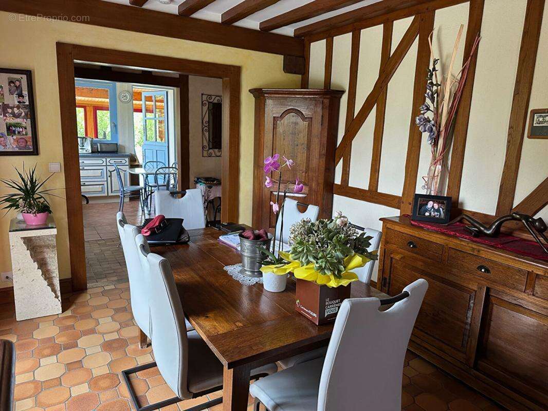 Spacieux pavillon familial à Saintigny 8 pièces 200 m2 - photo 4