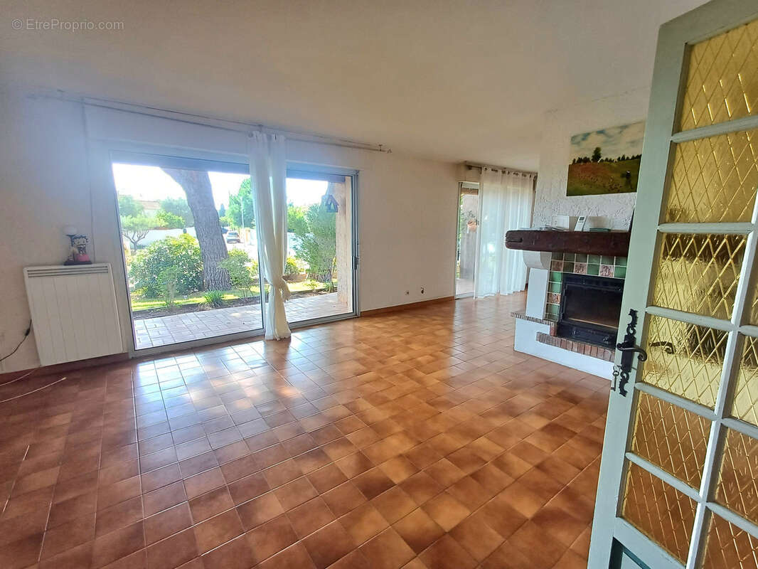 Maison à LA LONDE-LES-MAURES