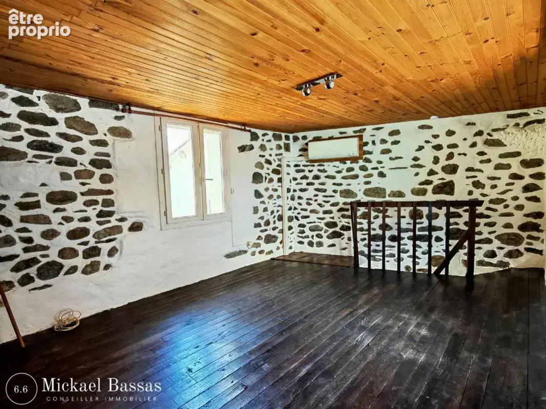 Maison 3 pièces 45 m² à vendre à Ria-Sirach (66500) - photo 8