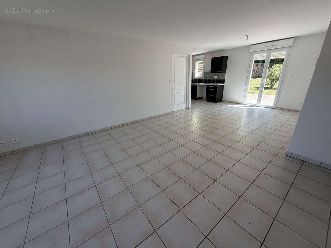Photo 3 - Maison à SAINT-HILAIRE-DES-LOGES