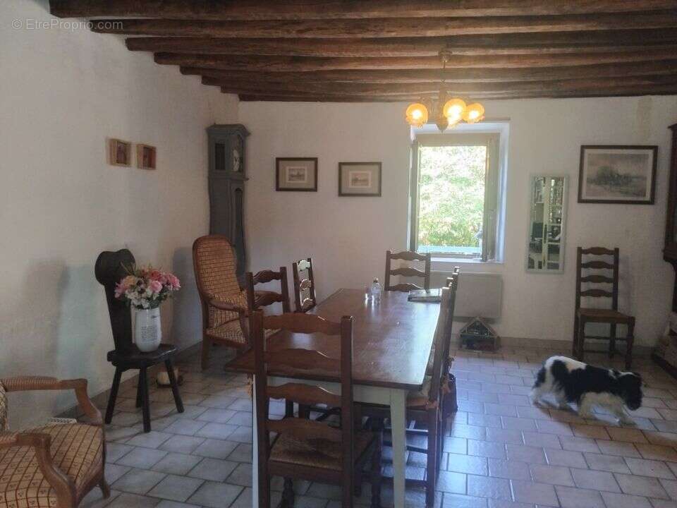 Maison 114 m² à Chatillon-En-Bazois  - photo 3